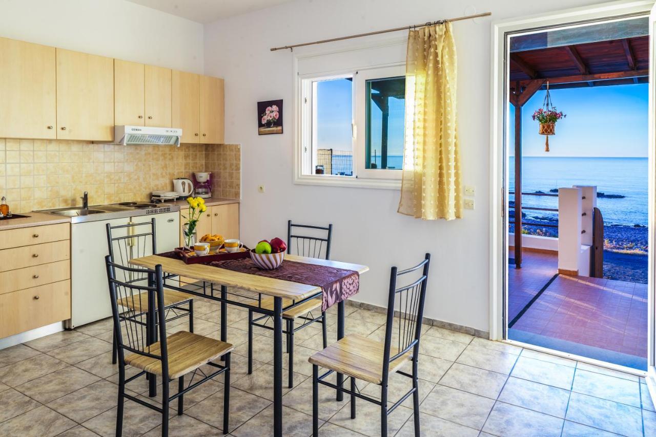 Tsampika's Beachfront House In Stegna * Archangelos (Rhodes)